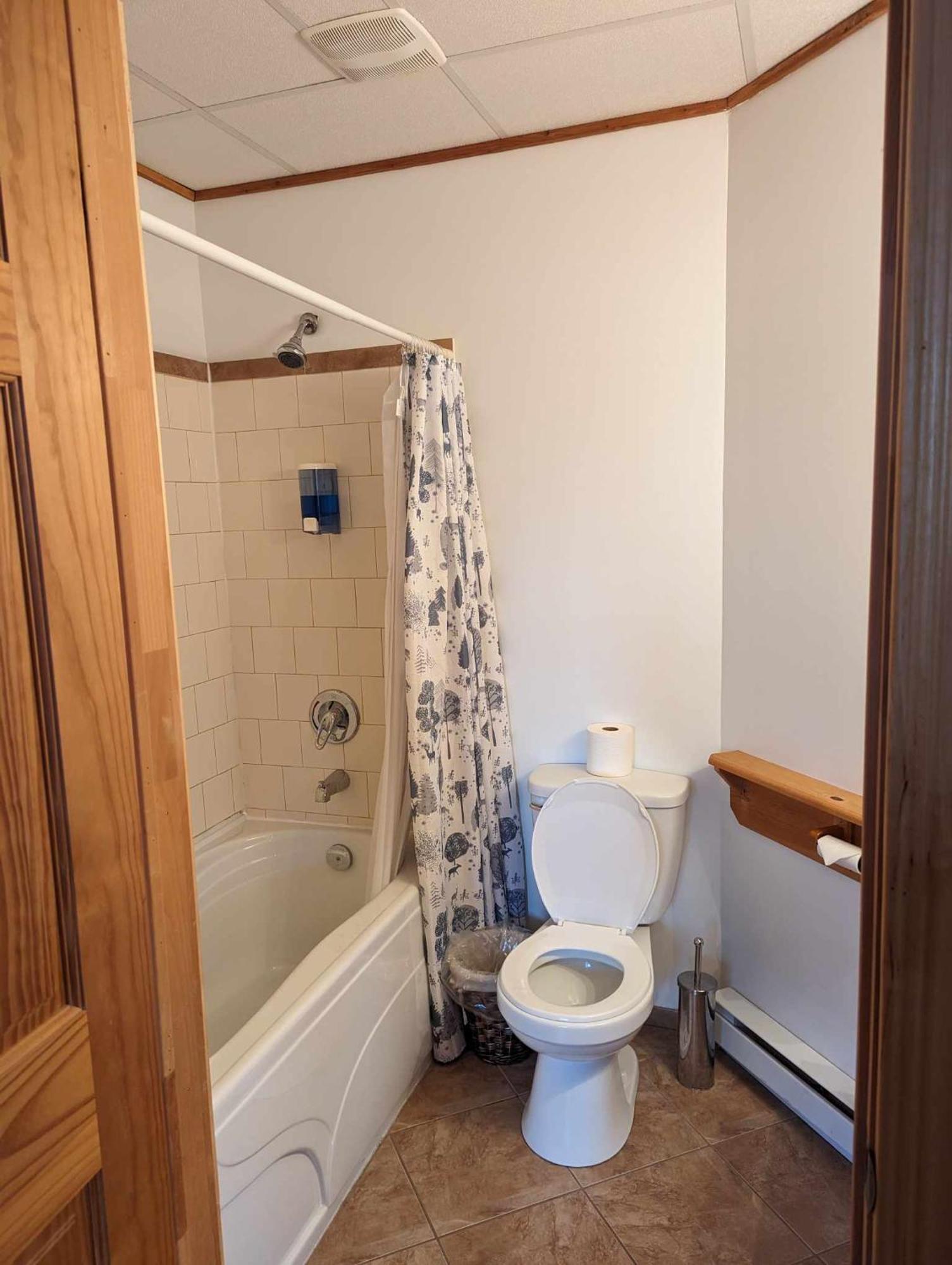 Saint-David-de-Falardeau Auberge Carcajou חדר תמונה